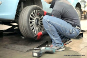 Auto Mechanic, Auto Mechanic Engineer, Auto Service Technician, Automobile Gurukul, Automotive Gurukul
